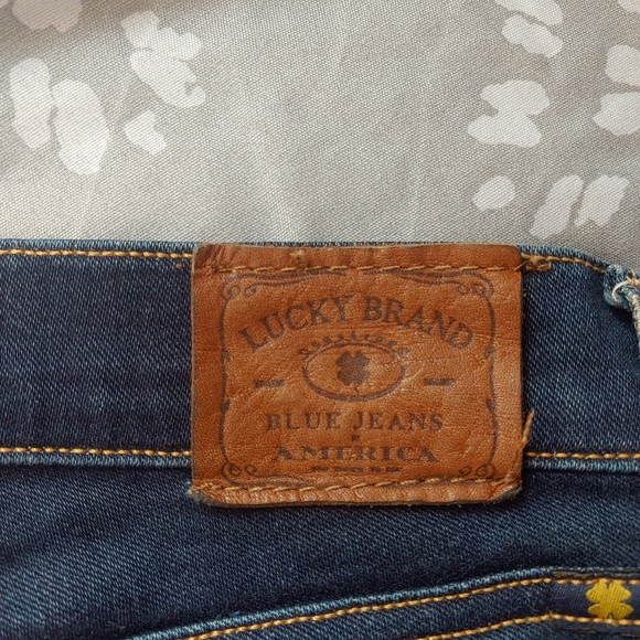 (2 for $20) Lucky Brand Sofia Skinny blue jeans, size 25/0 (fit large) - Picture 10 of 12